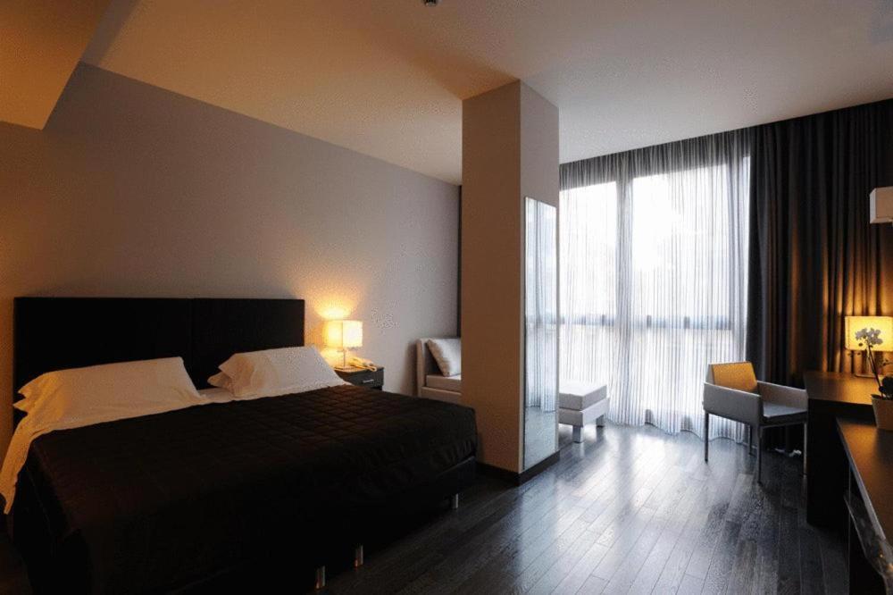 Park Hotel Sporting تيرامو المظهر الخارجي الصورة